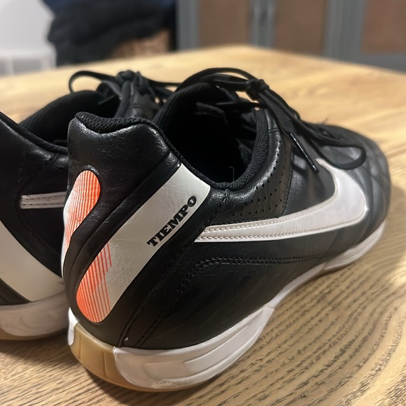 Nike Tempo Sneakers - Size 10.5 - Picture 6 of 11